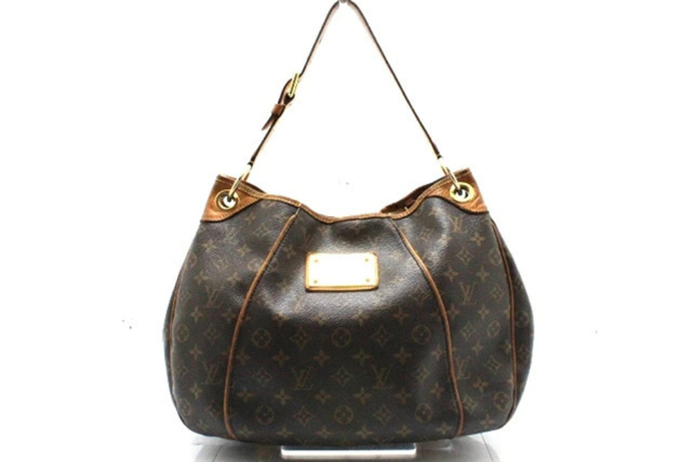 LOUIS VUITTON Galliera Shoulder Bag Monogram